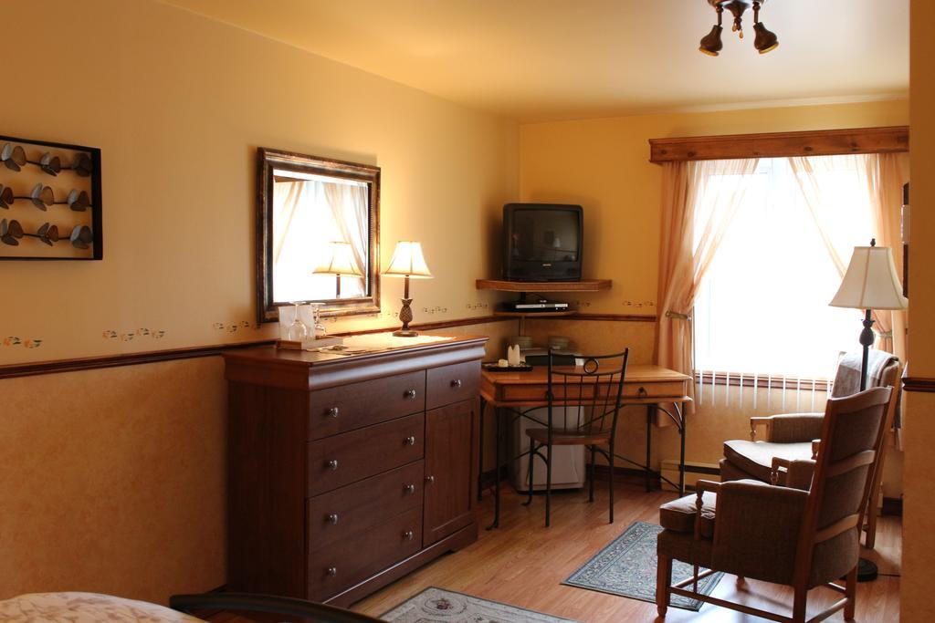 La Maison Dufour & Bouchard Bed and Breakfast La Malbaie Exteriör bild